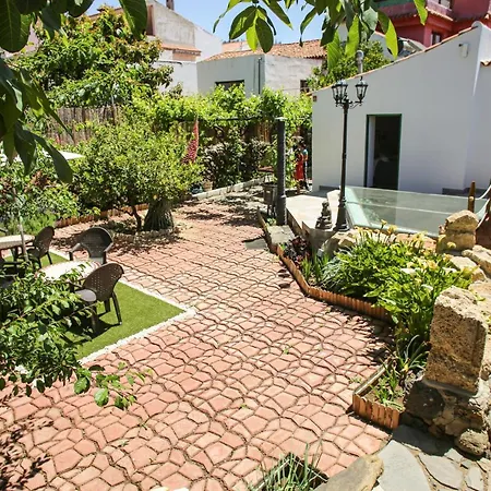 فندق مبيت وإفطار Suncanarias Casa Tajinaste